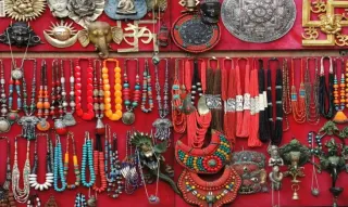 10 Best Souvenirs from Nepal (And How to Take Them Home)